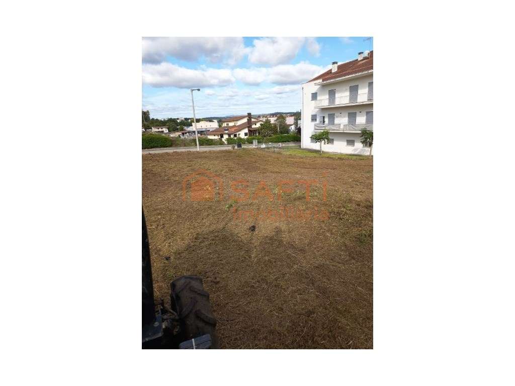 Lote Para Construção 738 m2 - Louriçal centro - Grande imagem: 2/7