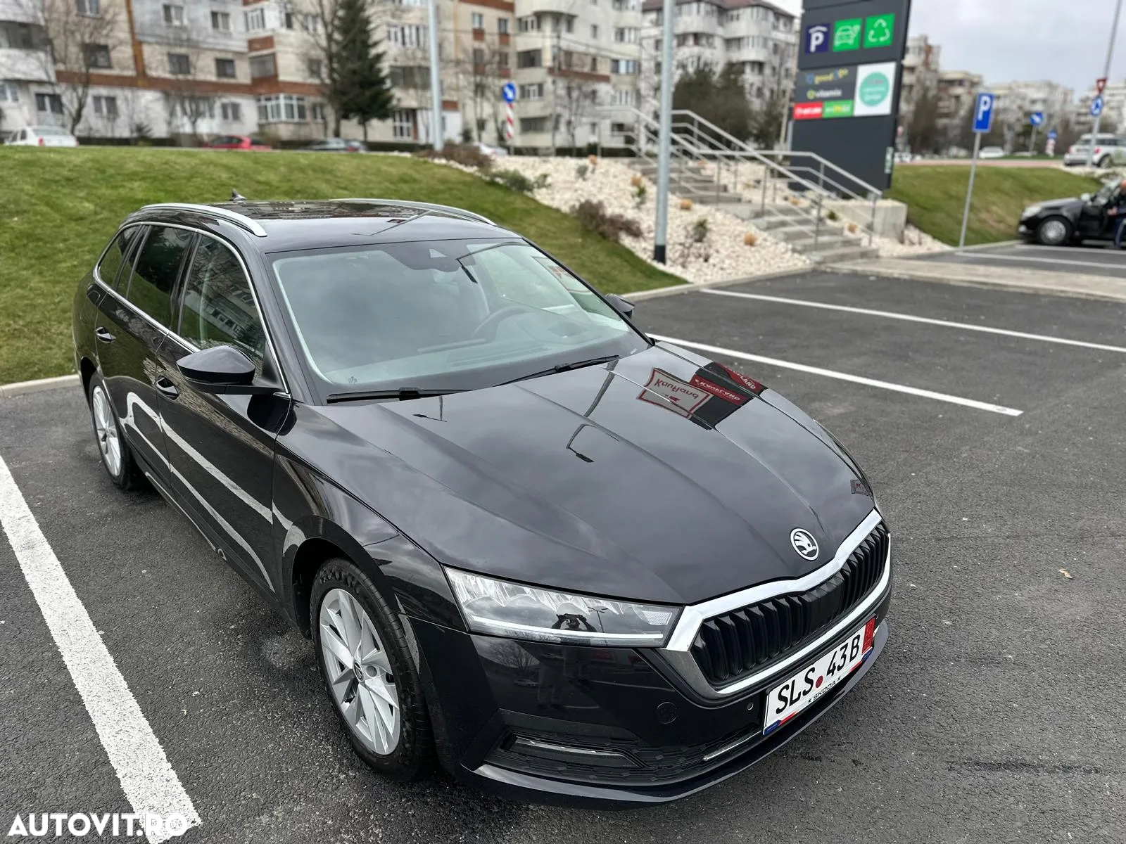 Skoda Octavia 2.0 TDI DSG First Edition - 12