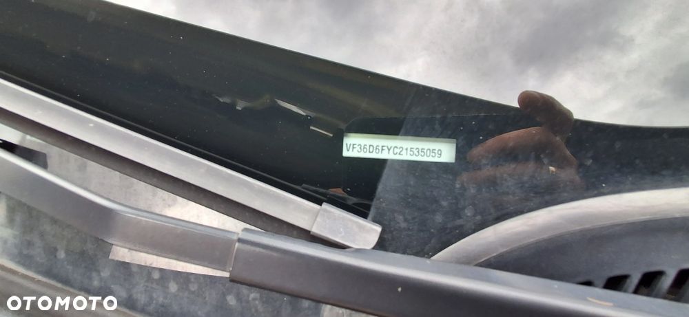 Peugeot 407 1.8 Premium - 21