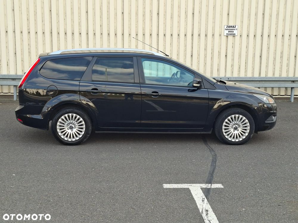 Ford Focus 2.0 16V Titanium - 9