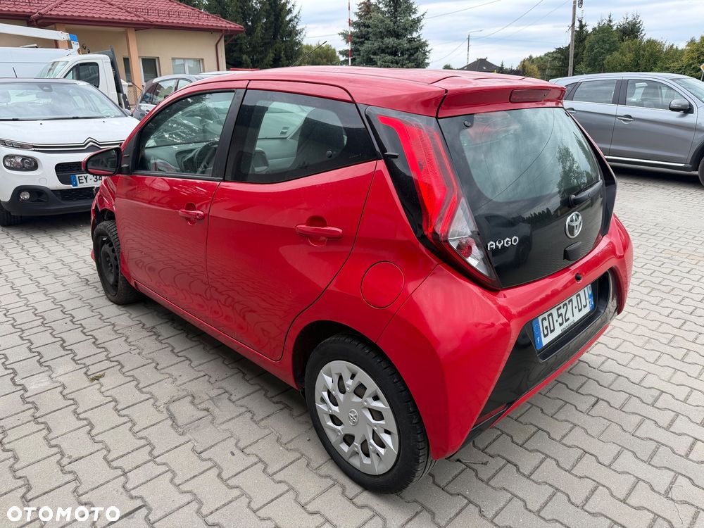 Toyota Aygo x-cite - 4