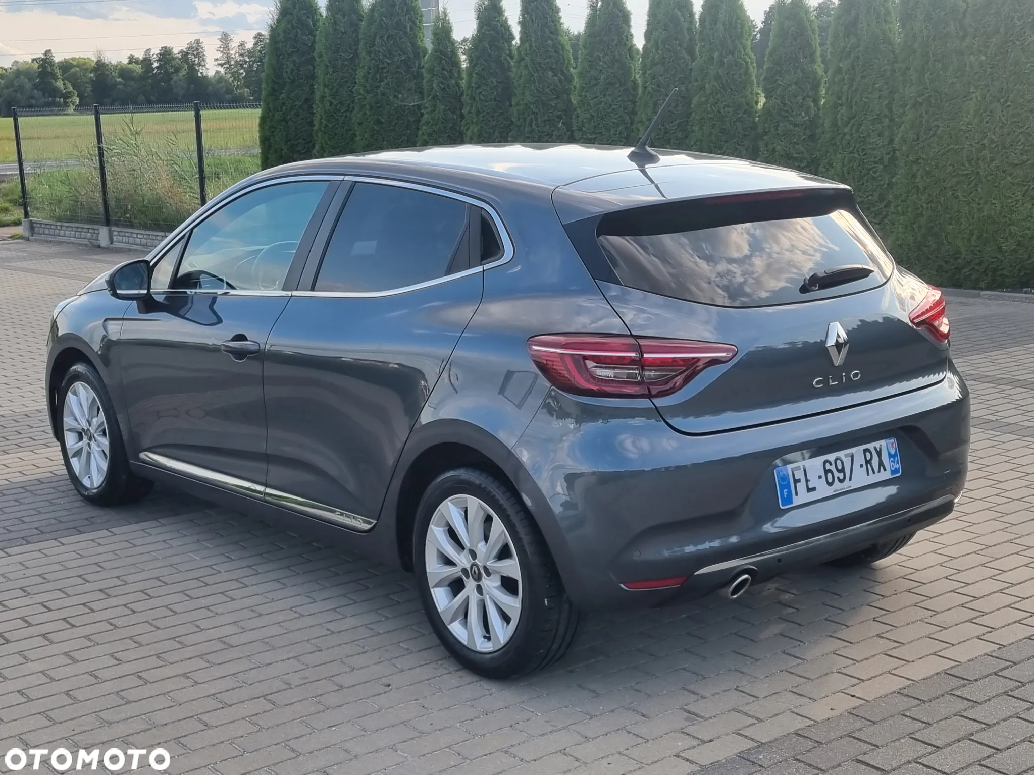Renault Clio 1.3 TCe Intens EDC - 5