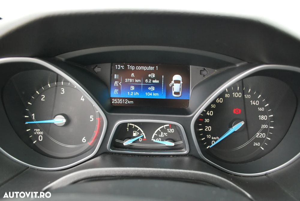 Ford Focus 1.5 TDCi Titanium - 18