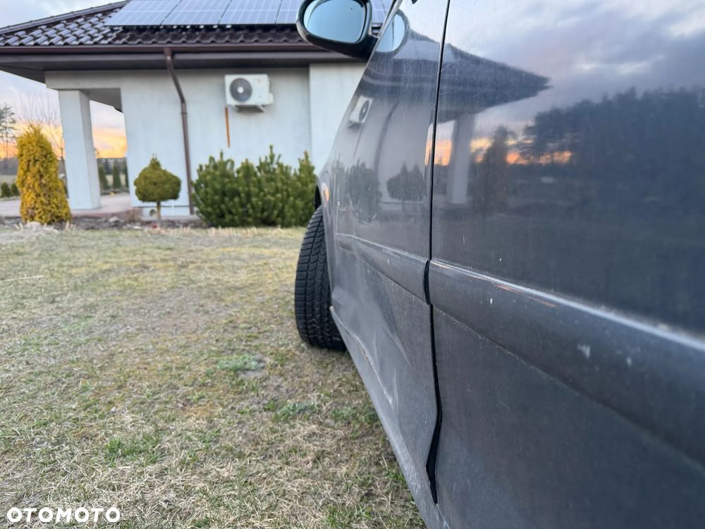 Volkswagen Golf 1.9 TDI Comfortline - 7