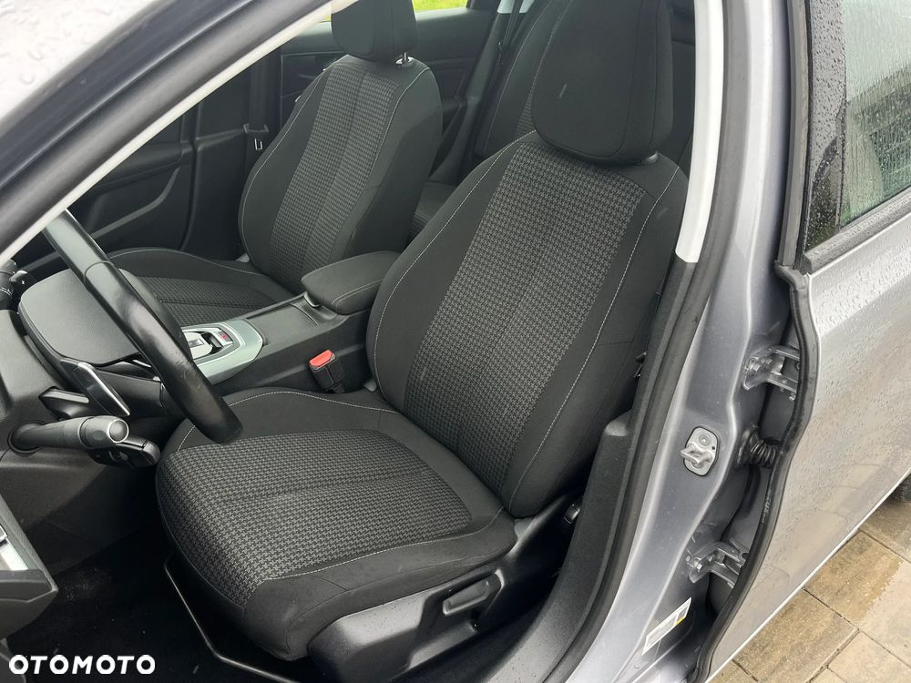 Peugeot 308 - 12