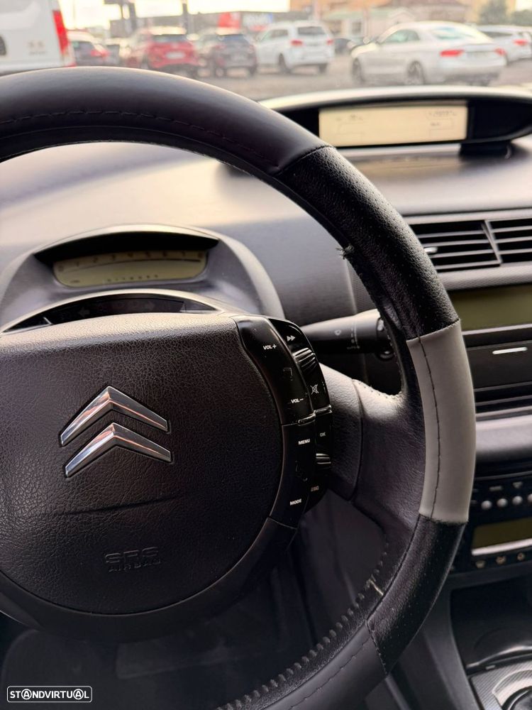 Citroën C4 1.4 16V VTR Pack - 26