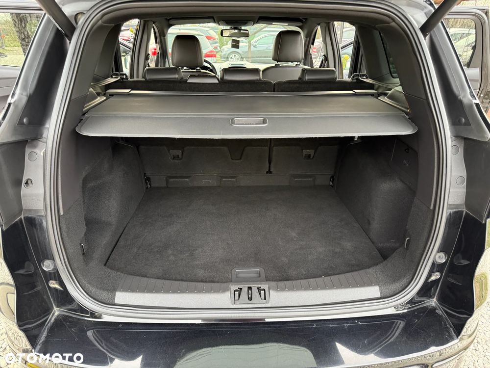 Ford Kuga 2.0 TDCi 4x2 ST-Line - 29