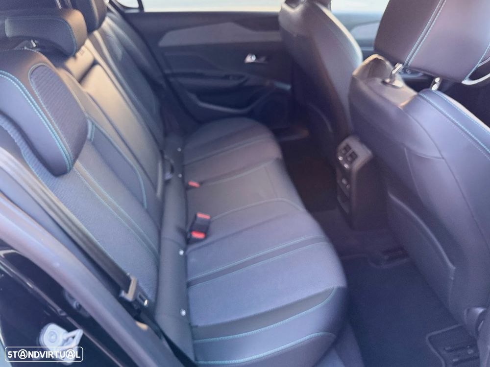 Peugeot 308 1.2 PureTech Allure Pack EAT8 - 9