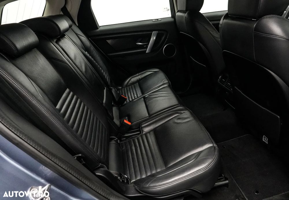 Land Rover Discovery Sport 2.0 P200 MHEV Urban Edition - 17