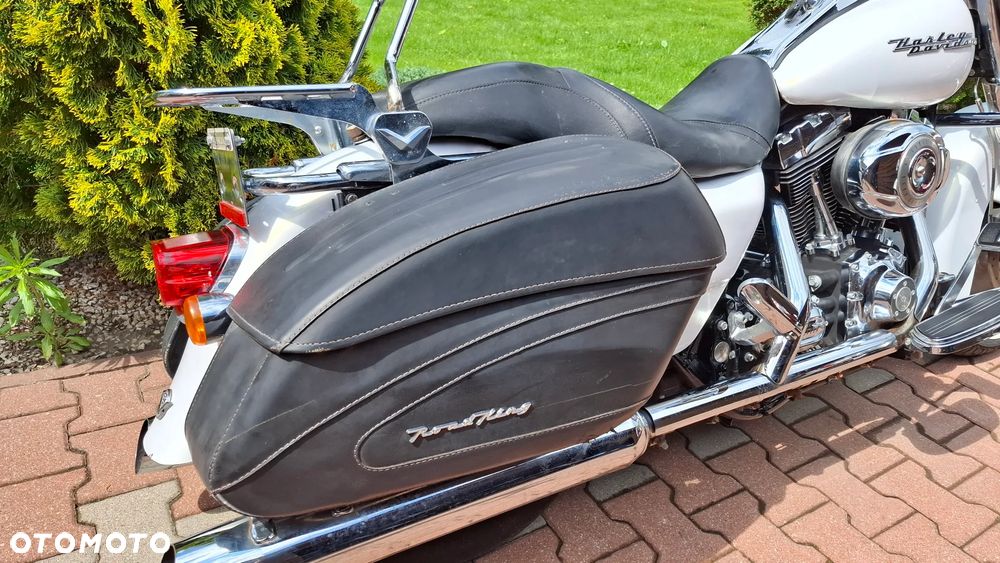 Harley-Davidson Touring Road King - 11