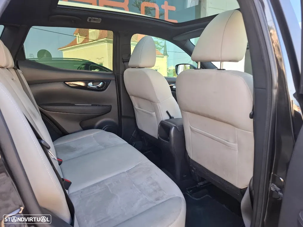 Nissan Qashqai 1.5 dCi Tekna Alcantara - 37