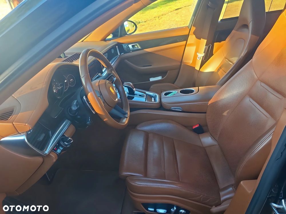 Porsche Panamera 4 Edition 10 Jahre - 8