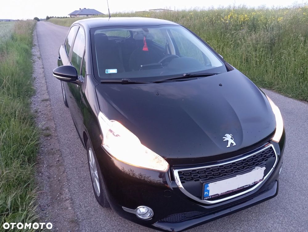 Peugeot 208 1.2 PureTech Active - 18