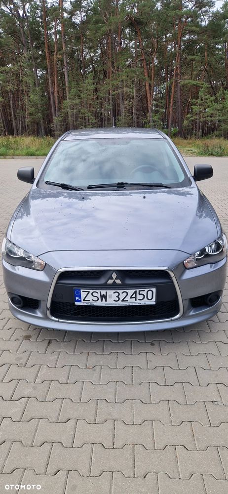 Mitsubishi Lancer