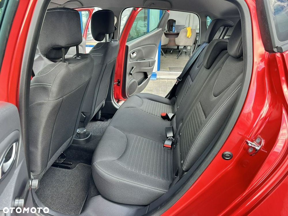 Renault Clio - 9