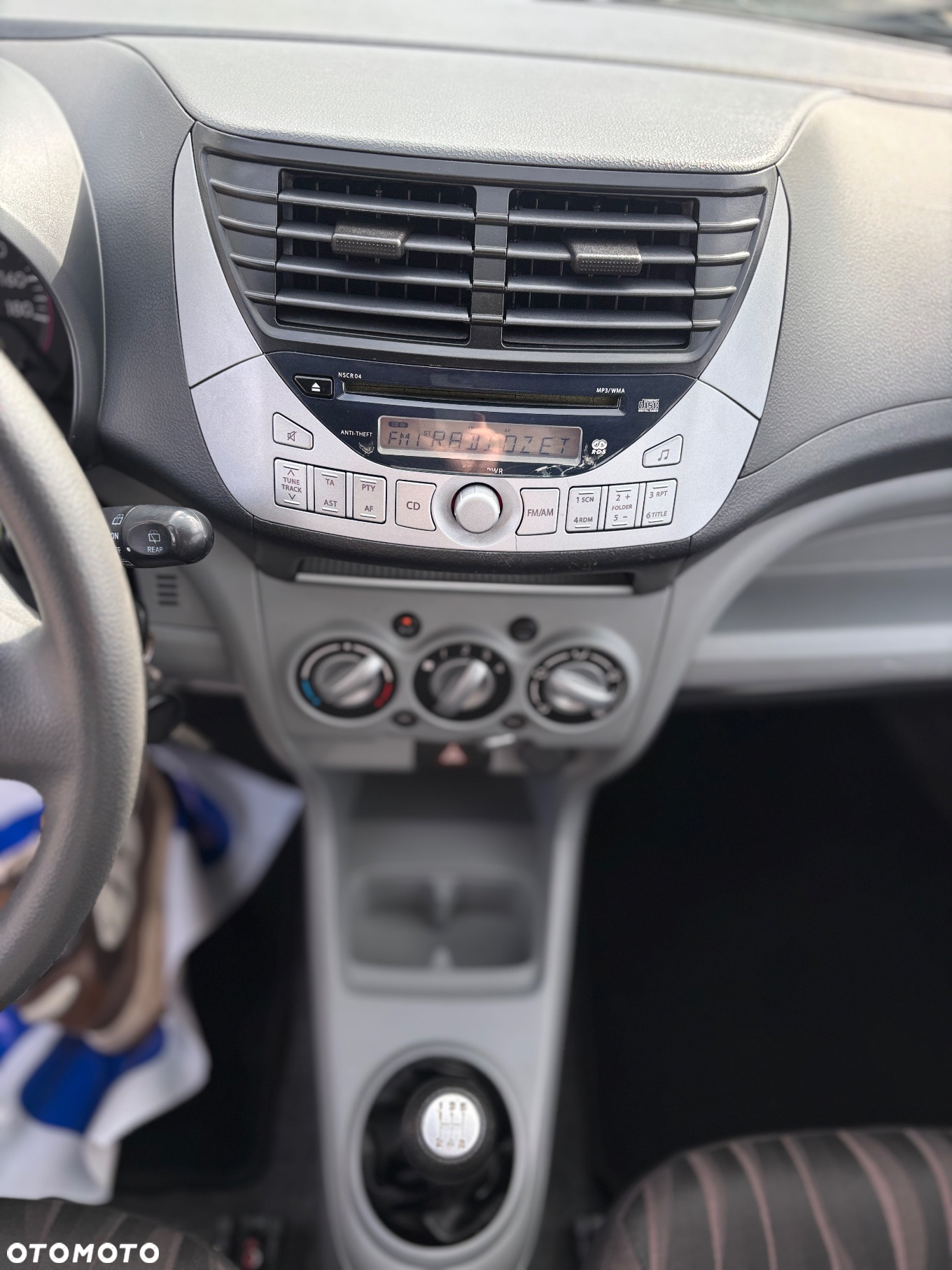 Nissan Pixo 1.0 acenta - 14
