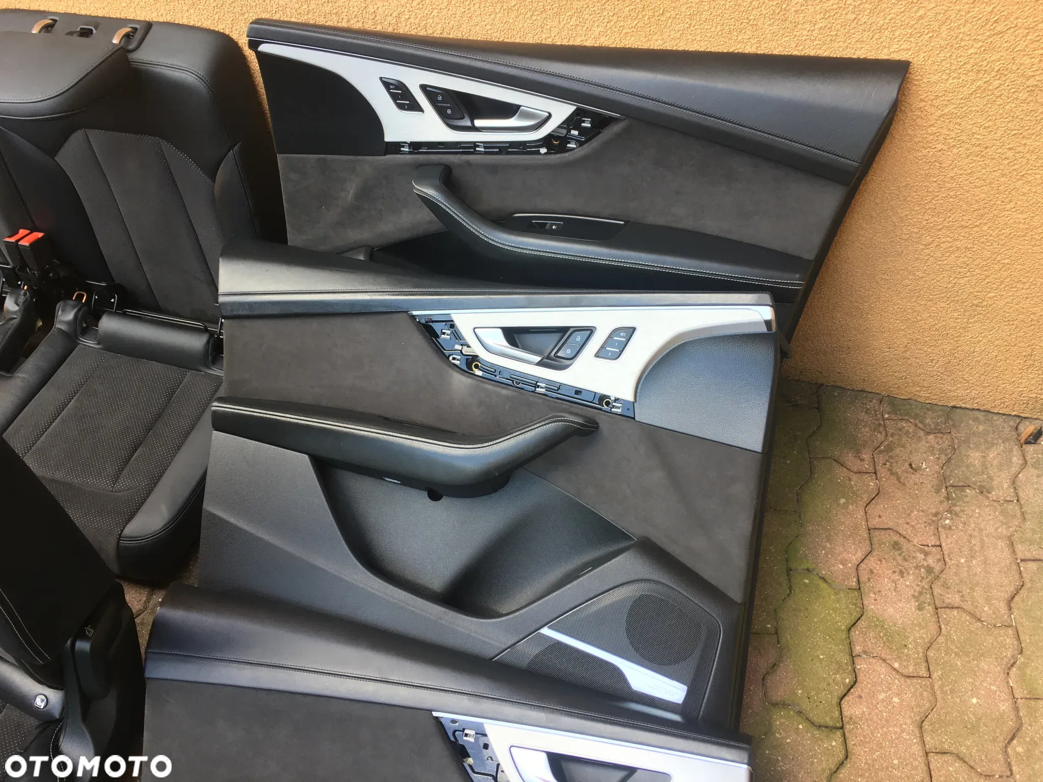 AUDI Q7 4M / S-Line / FOTEL FOTELE KANAPA BOCZKI TAPICERKA / SKÓRA CZARNA / 7 OSOBOWA / ISOFIX / ORYGINAŁ - 25