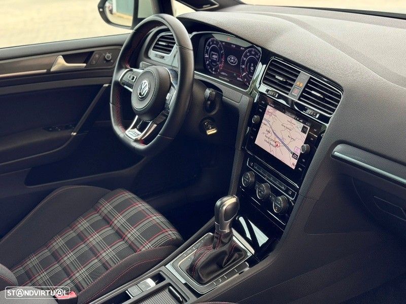 VW Golf 2.0 TSI GTI DSG Performance - 5