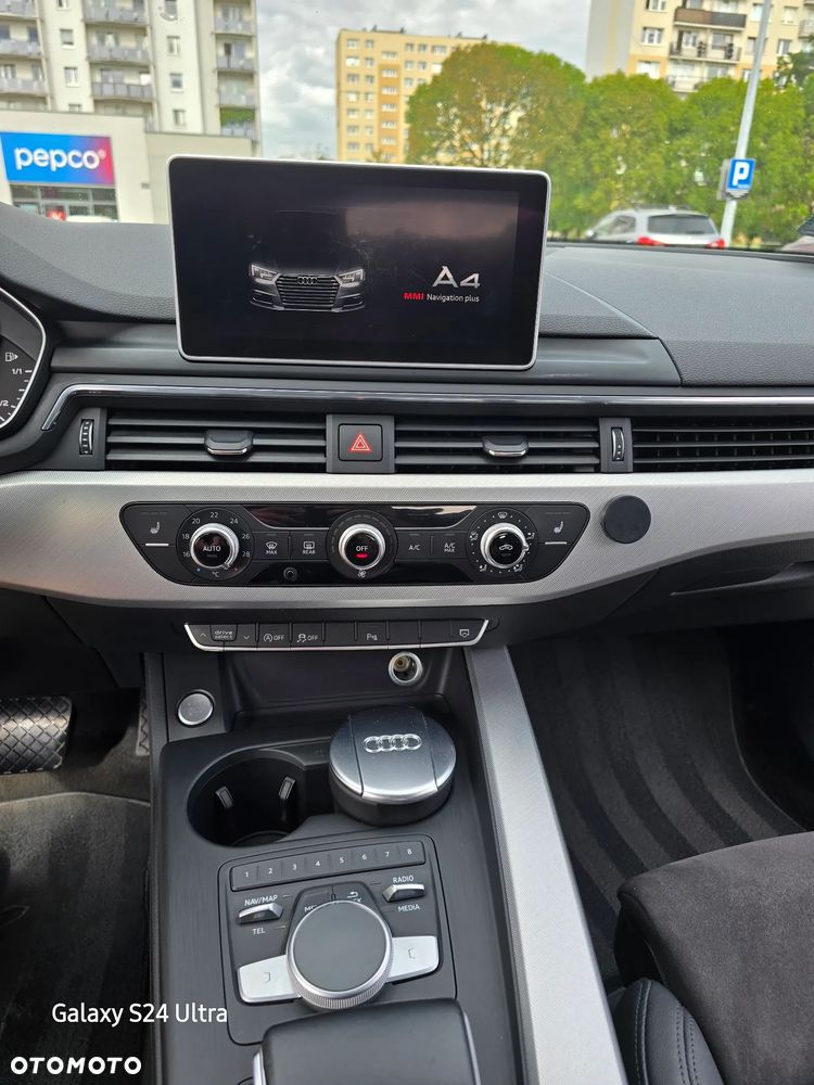 Audi A4 Avant 2.0 TDI Sport S tronic - 13