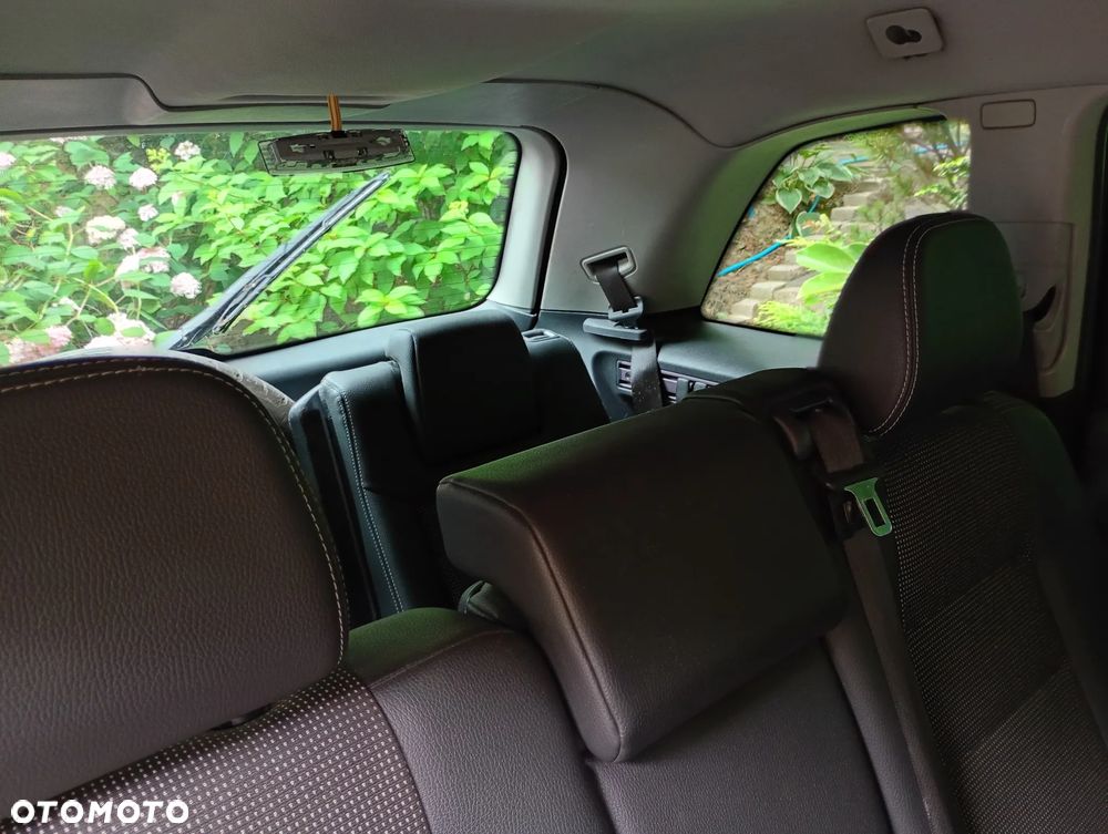 Opel Zafira 1.8 Cosmo - 6
