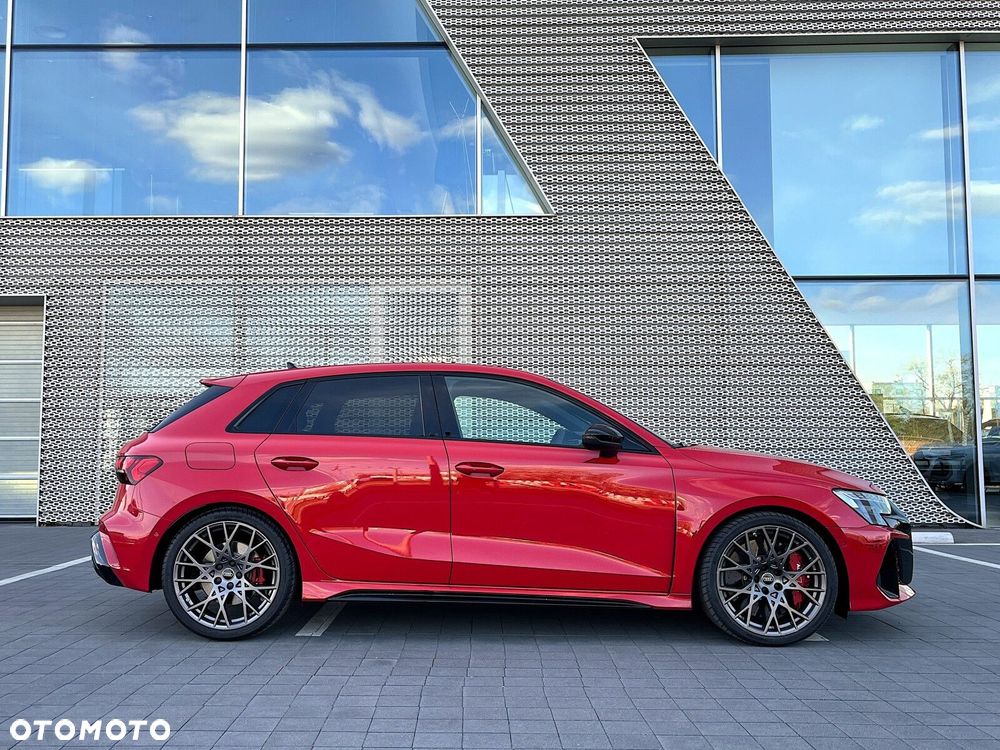 Audi RS3 Sportback - 15