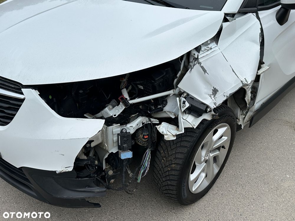 Opel Crossland X - 7