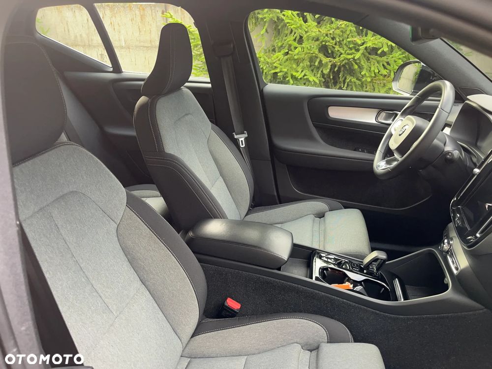 Volvo XC 40 T4 Recharge DKG Ultimate Bright - 6