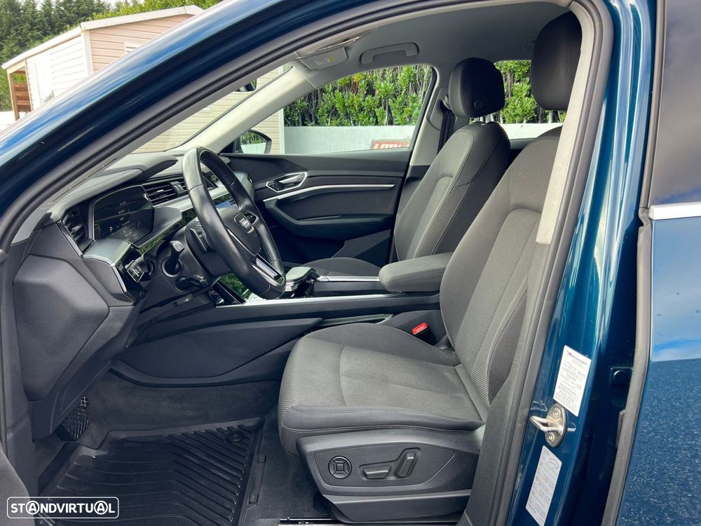 Audi e-tron 55 quattro - 6