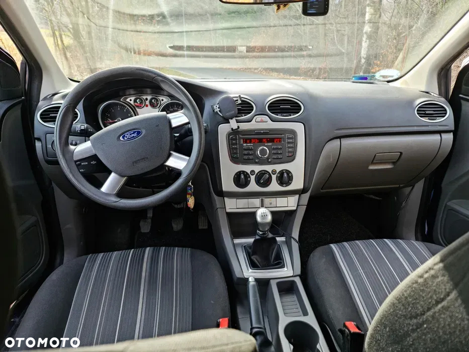 Ford Focus - 5