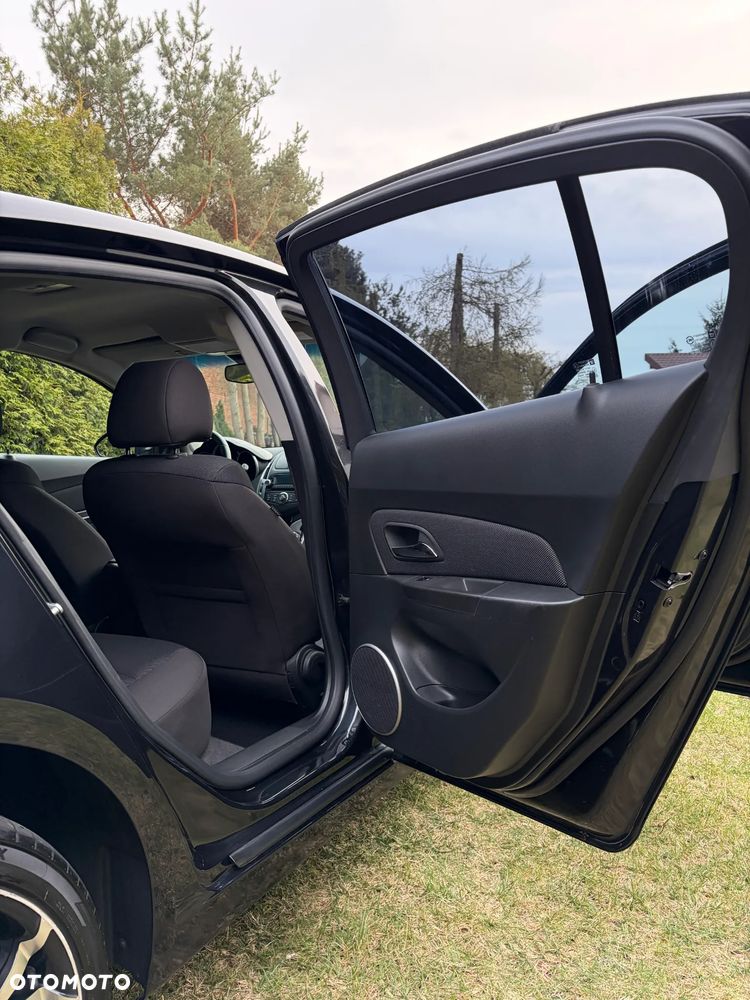 Chevrolet Cruze 1.8 LT - 14