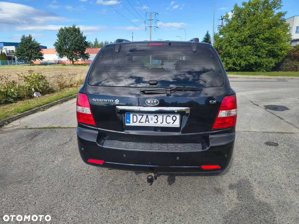 Kia Sorento - 4