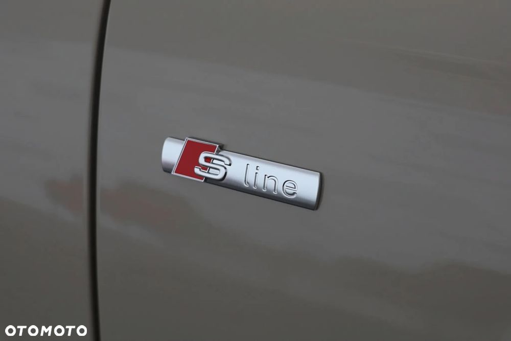 Audi A6 Sportback e-tron - 13