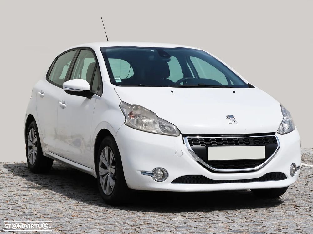 Peugeot 208 1.4 HDI Business - 4