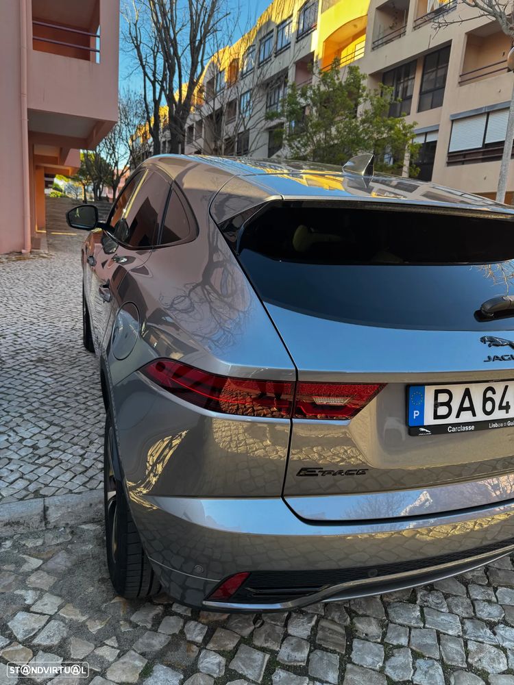 Jaguar E-Pace - 4