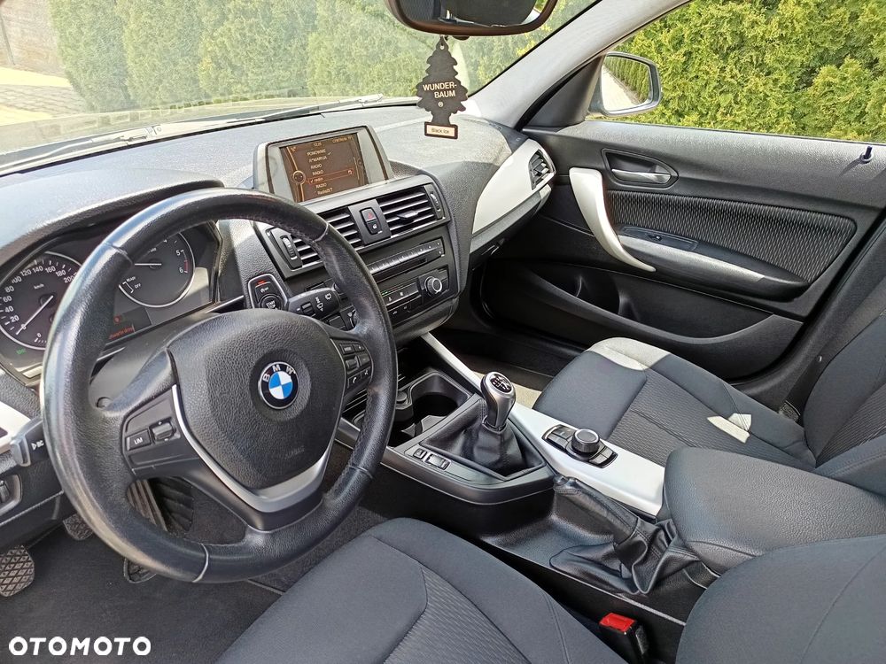 BMW Seria 1 116d - 17