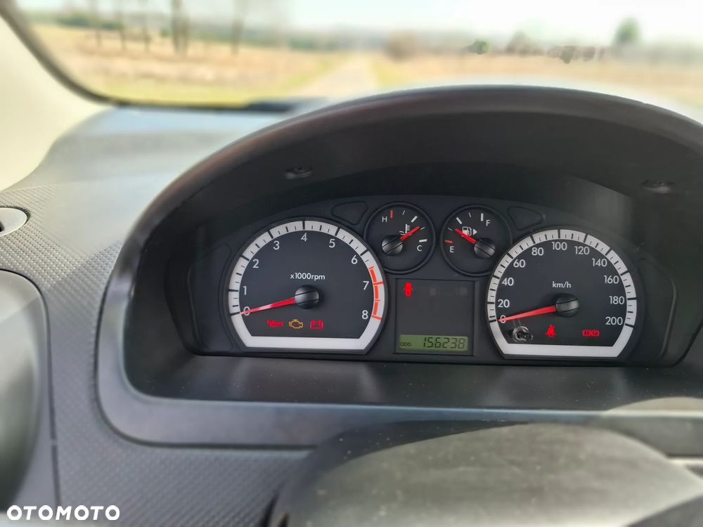 Chevrolet Aveo 1.2 16V Base - 12