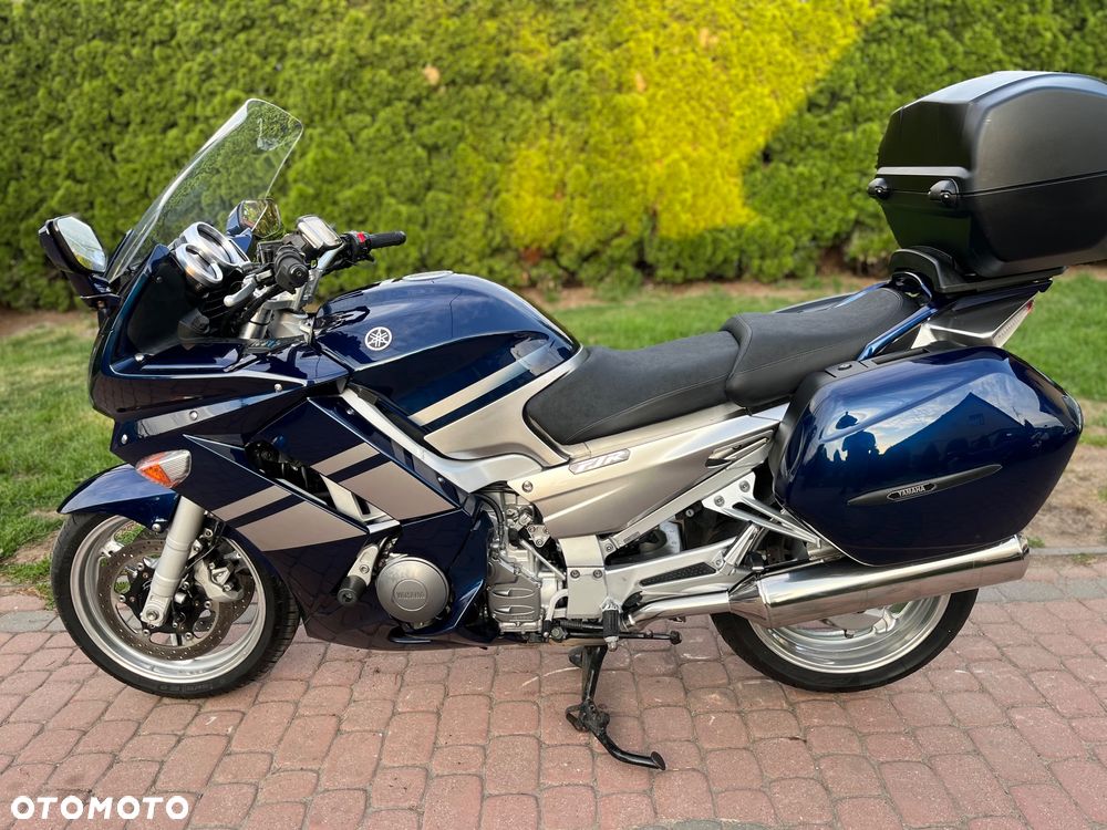 Yamaha FJR - 11