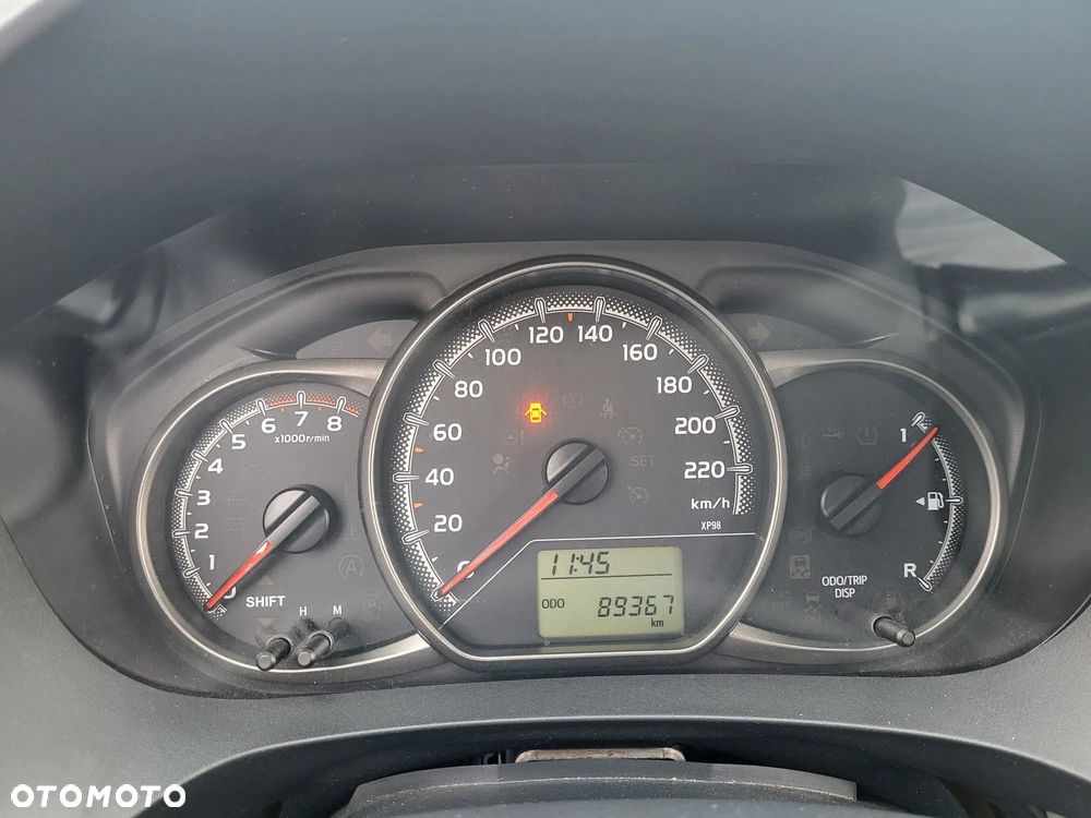 Toyota Yaris 1.0 Active - 11