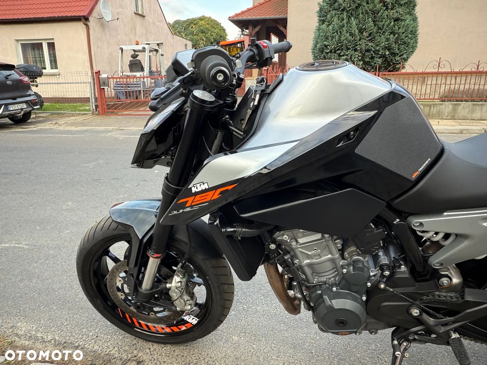KTM Duke - 15