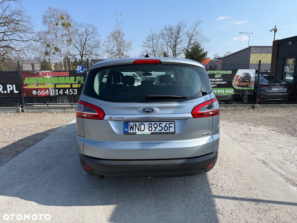 Ford S-Max - 9