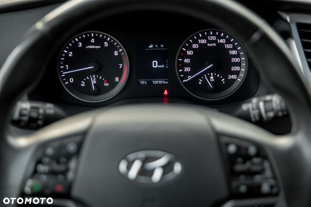 Hyundai Tucson 1.6 GDI BlueDrive Style 2WD - 33