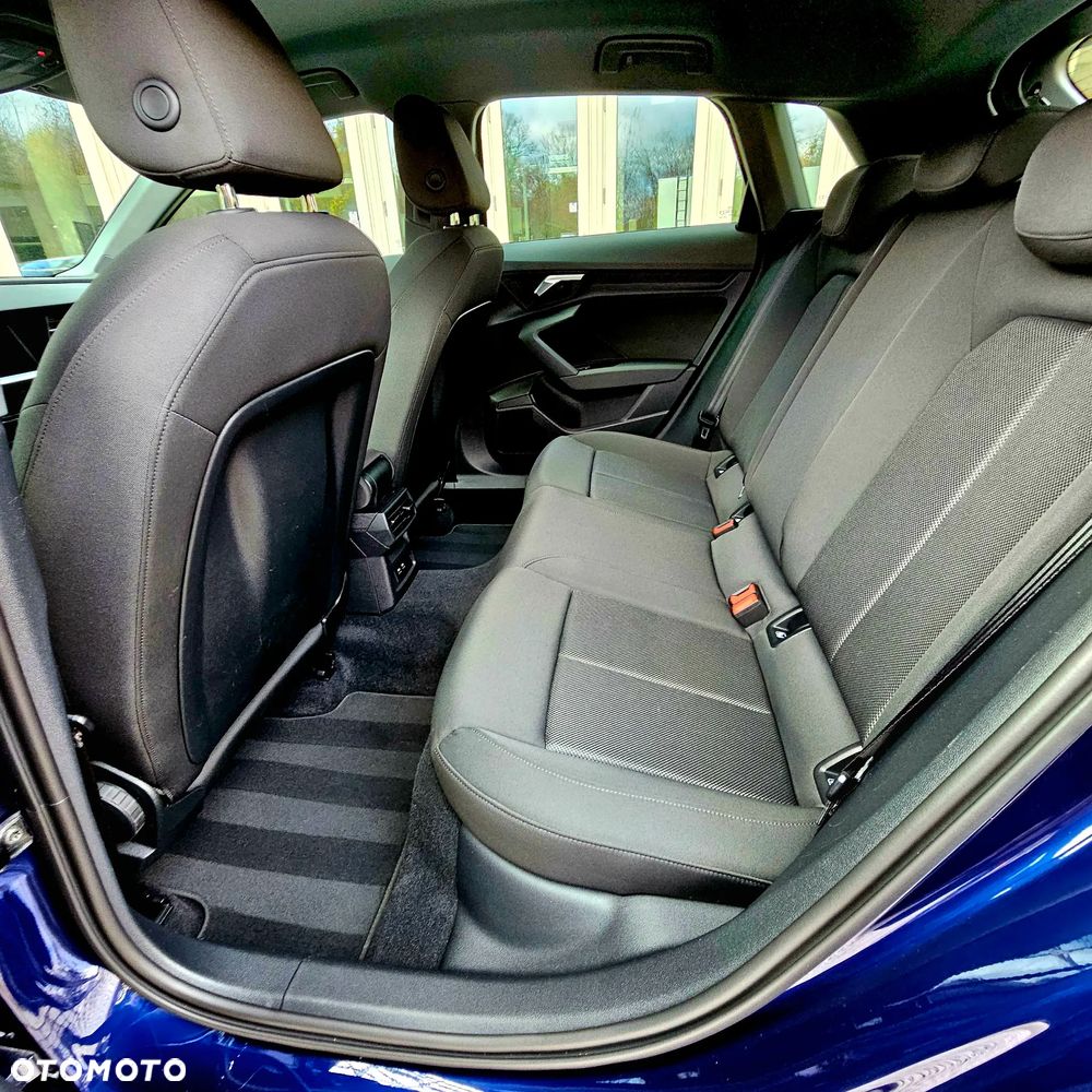 Audi A3 Sportback 40 TFSIe S tronic - 13