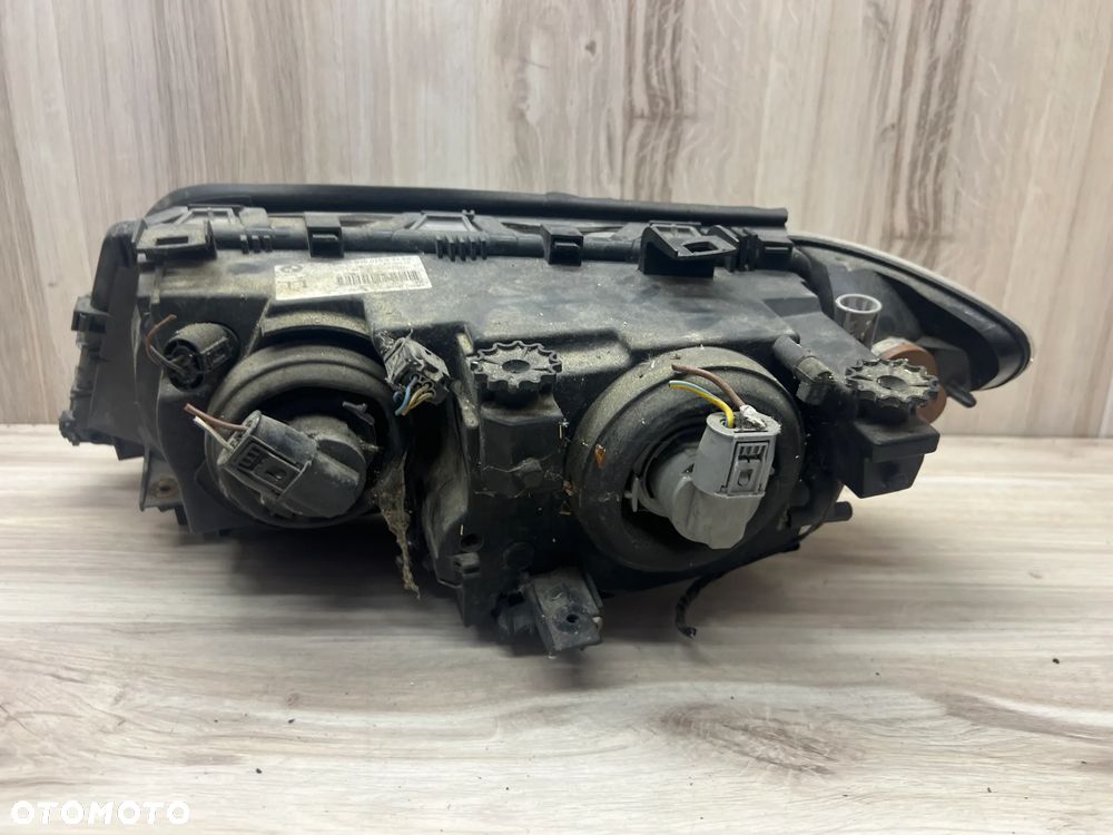 LAMPA REFLEKTOR  PRAWY KOMPLETNY BMW E46 325i 63126910956 - 5