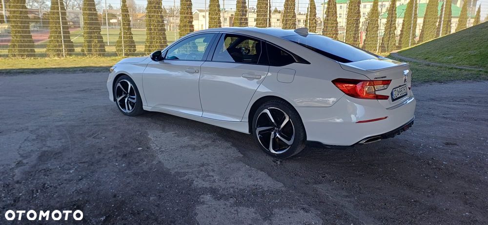 Honda Accord - 16