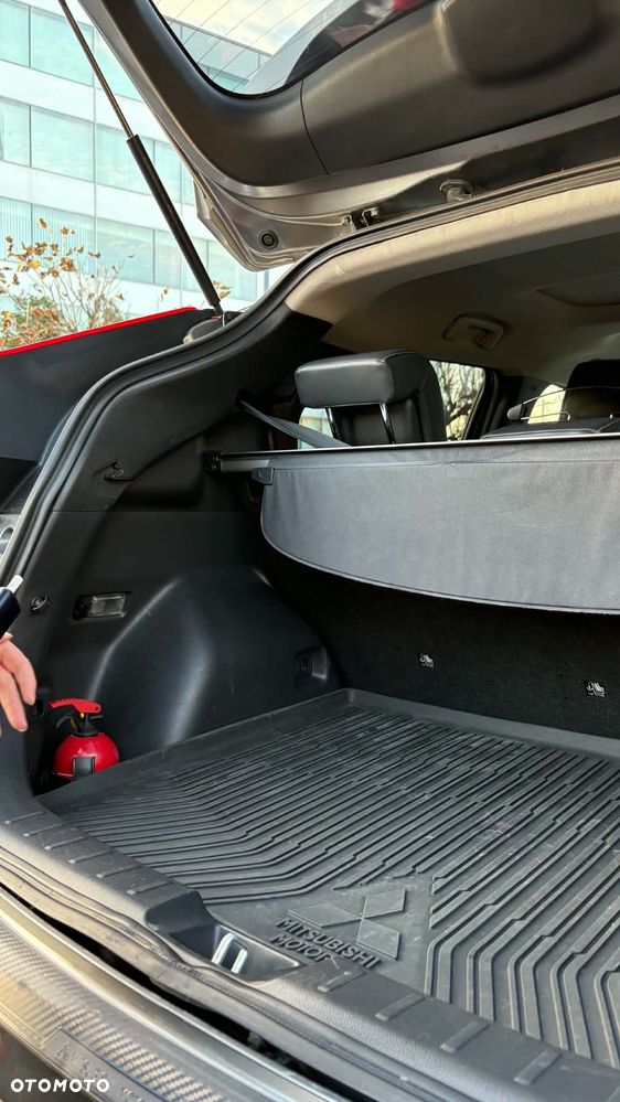 Mitsubishi Eclipse Cross - 13