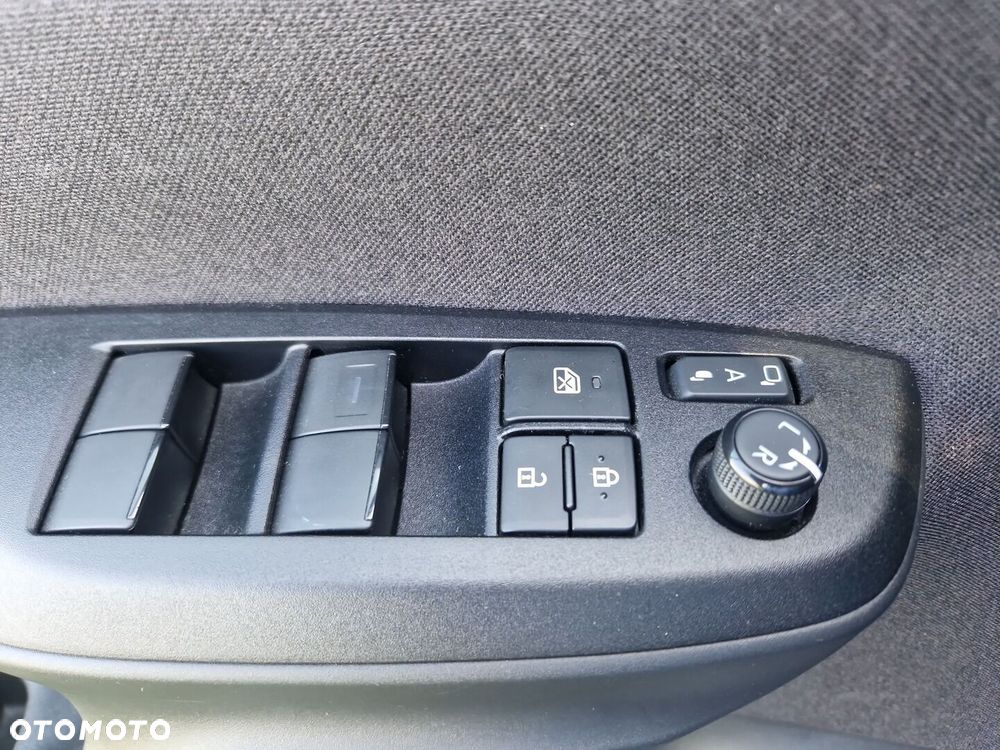 Toyota Yaris Cross Hybrid 1.5 Adventure - 25