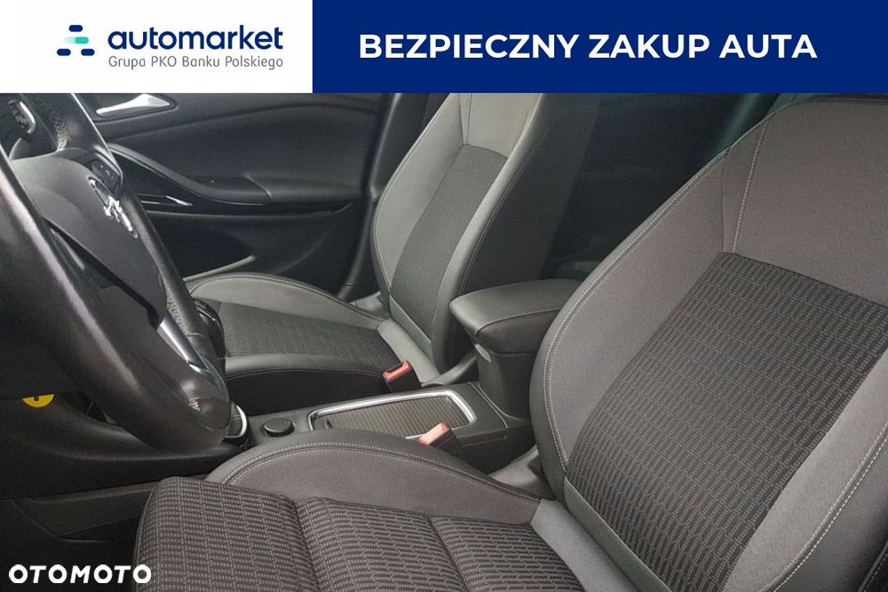 Opel Astra V 1.2 T Elegance S&S - 10