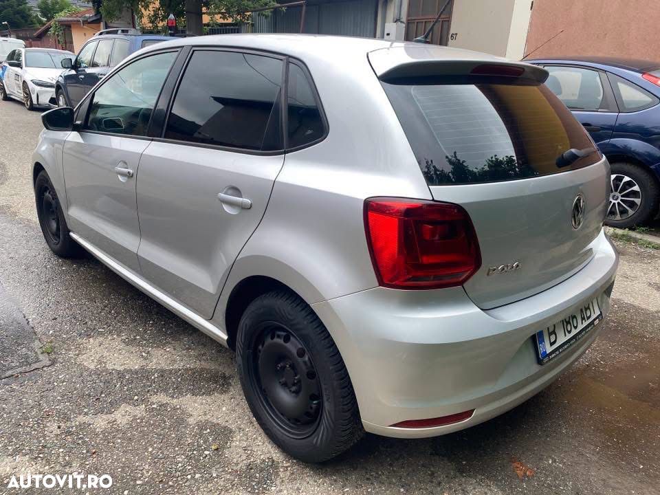 Volkswagen Polo - 2