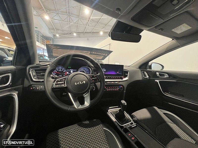 Kia XCeed 1.0 T-GDI Drive - 10