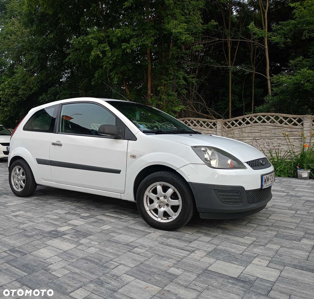 Ford Fiesta - 1